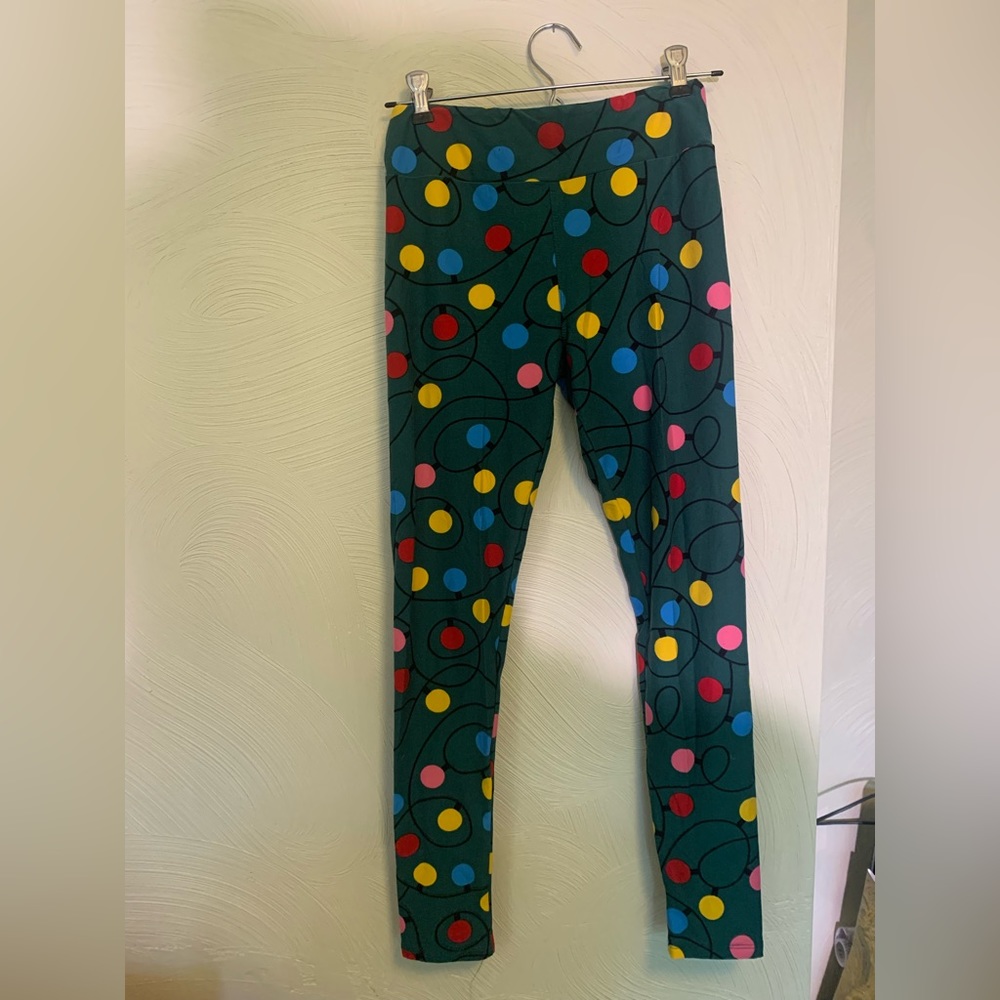 LuLaRoe Christmas Leggings-one size